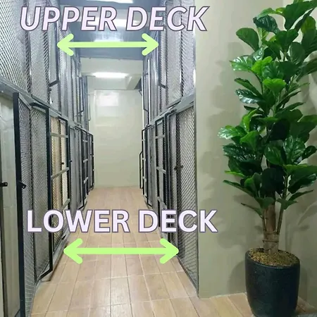 Rdc- Baclaran Transient Capsule Hotel